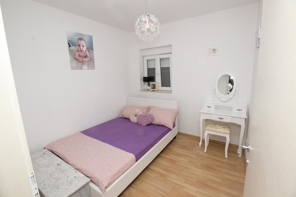 Apartment Mate 奥米什 外观 照片